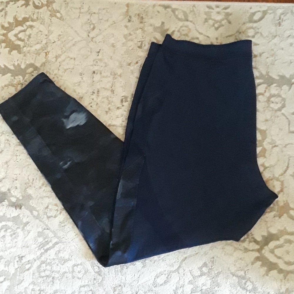 Champion Sport Pants - Picture 1 of 7